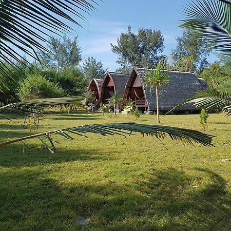 Sasak Island Bungalows Gili Meno Exterior foto